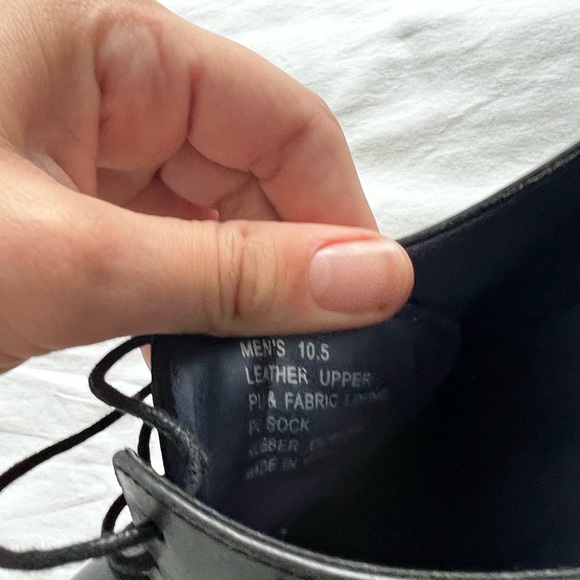 Steve Madden Dress Shoes - Picture 2 of 2